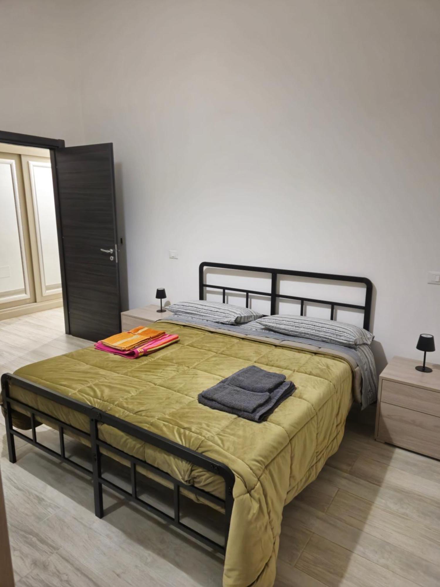 Residenza La Torre Apartment Foggia Bagian luar foto